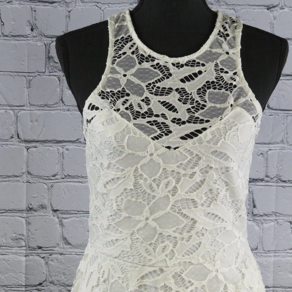 NWT-Junior's Lace Illusion Skater Dress - Ivory - Picture 4 of 8